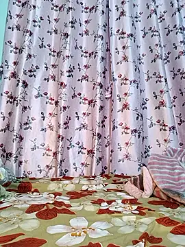 Snapshot of Puja_1230 chatting on 01-10-26, 06:20 Puja 1230 online show from 01-10-26, 06:20