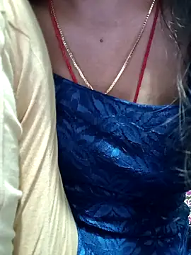 Snapshot of Puja_1230 chatting on 02-14-26, 04:37 Puja 1230 online show from 02-14-26, 04:37