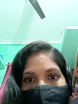 Snapshot of Puja_1230 chatting on 02-15-26, 04:47 Puja 1230 online show from 02-15-26, 04:47