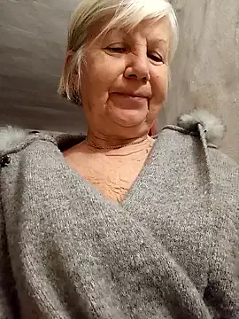 KlaudiaDarling online show from 01-18-26, 07:28