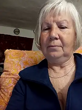 KlaudiaDarling online show from 04-04-26, 07:33