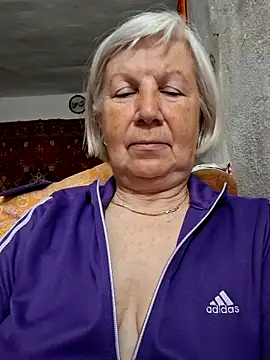 KlaudiaDarling online show from 04-24-26, 06:10