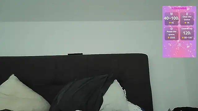 lina 99  online show from 04-16-26, 05:52