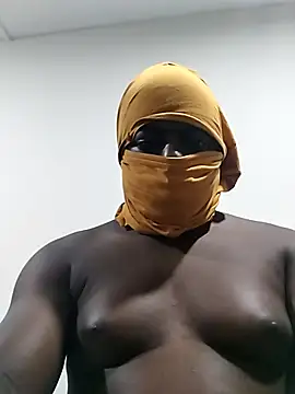 Bra-G online show from 02-12-26, 11:00