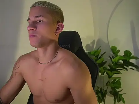 Thin tommy11 online show from 03-18-26, 10:24