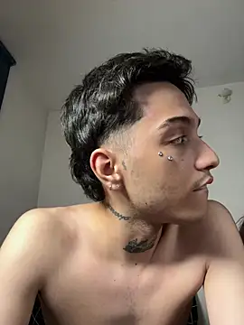 itselladoll online show from 02-07-26, 06:28