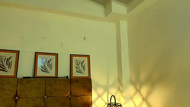 kat paradise online show from 04-09-26, 11:48