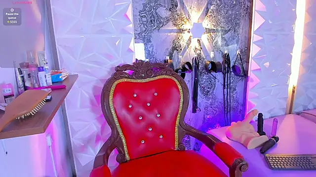 Sofia-love7 online show from 03-26-26, 09:53