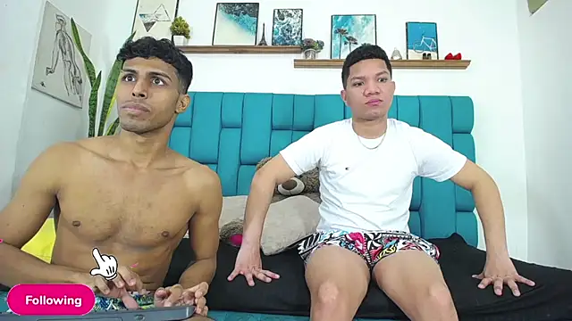 Interracial Snow Bunny online show from 05-15-26, 09:11