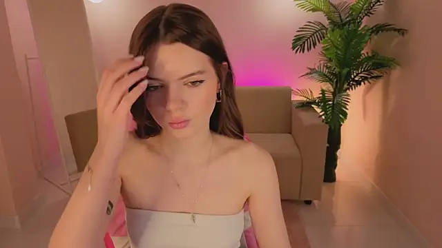 Ellya me online show from 02-10-26, 08:51