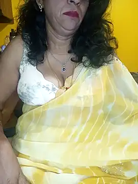 Snapshot of Maya_kannada chatting on 01-16-26, 04:11 Maya kannada online show from 01-16-26, 04:11