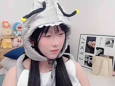 Snapshot of lnua-lnua chatting on 01-09-26, 01:52 lnua-lnua online show from 01-09-26, 01:52