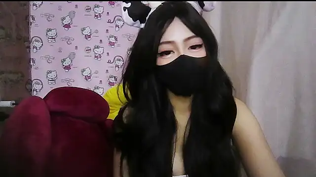 Girl-wets online show from 03-05-26, 09:38