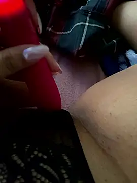 Snapshot of alan_pp002 chatting on 01-10-26, 09:44 alan pp002 online show from 01-10-26, 09:44