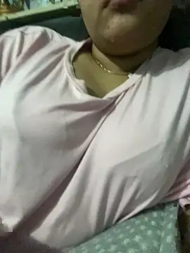 Snapshot of alan_pp002 chatting on 01-15-26, 06:44 alan pp002 online show from 01-15-26, 06:44