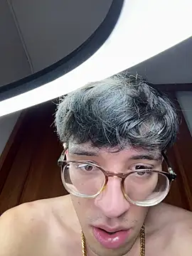 ArthurDavies  online show from 02-09-26, 03:54