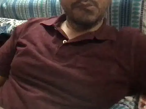 Snapshot of sundar85m chatting on 02-02-26, 06:17 sundar85m online show from 02-02-26, 06:17