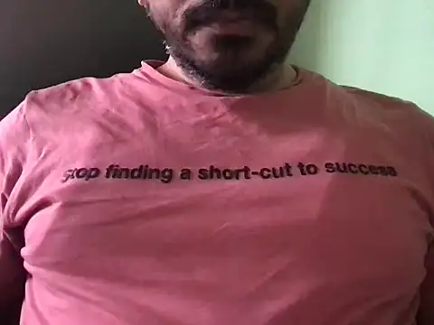 Snapshot of sundar85m chatting on 02-24-26, 06:55 sundar85m online show from 02-24-26, 06:55