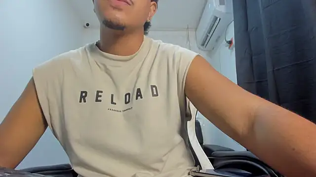 Darkalphax1 online show from 01-08-26, 02:41