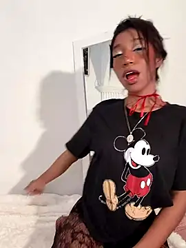 Snapshot of DAMMLEYLA chatting on 01-17-26, 05:45 DAMMLEYLA online show from 01-17-26, 05:45