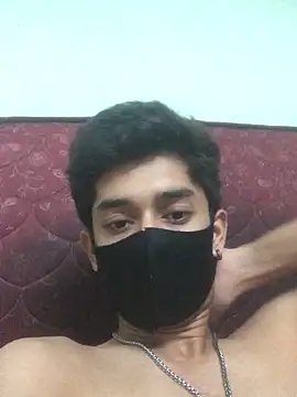 Snapshot of karan72819 chatting on 04-01-26, 01:23 karan72819 online show from 04-01-26, 01:23