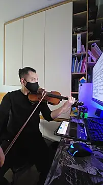 OnlyHand9x online show from 02-10-26, 06:17