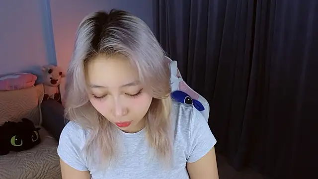 jasmilee online show from 02-07-26, 07:17