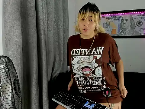 Sandy straw online show from 04-28-26, 11:37