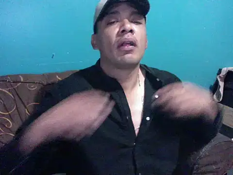 Snapshot of latinomoreno95 chatting on 02-28-26, 03:46 latinomoreno95 online show from 02-28-26, 03:46