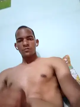 Snapshot of peubaianop19c chatting on 02-11-26, 10:26 peubaianop19c online show from 02-11-26, 10:26