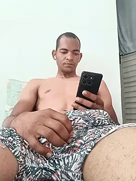 Snapshot of peubaianop19c chatting on 02-16-26, 01:40 peubaianop19c online show from 02-16-26, 01:40