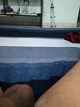 Snapshot of peubaianop19c chatting on 03-11-26, 02:17 peubaianop19c online show from 03-11-26, 02:17