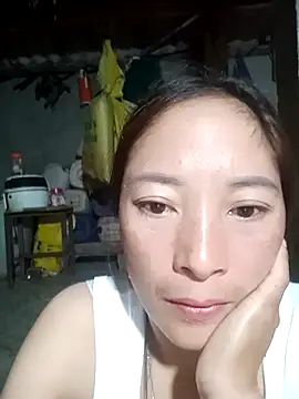 Snapshot of muamua99 chatting on 04-29-26, 10:27 muamua99 online show from 04-29-26, 10:27