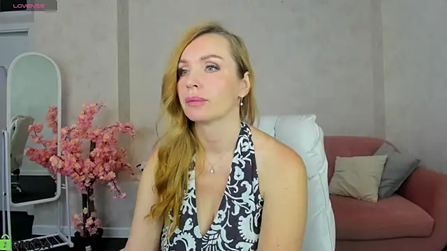 Marie Hayes online show from 06-08-26, 12:58