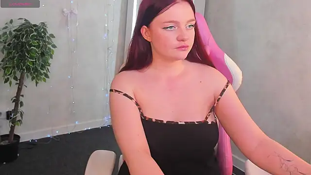 Gloria Gordon online show from 04-27-26, 05:22