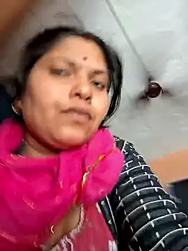 Snapshot of Punam_shekh chatting on 05-31-26, 05:04 Punam shekh online show from 05-31-26, 05:04