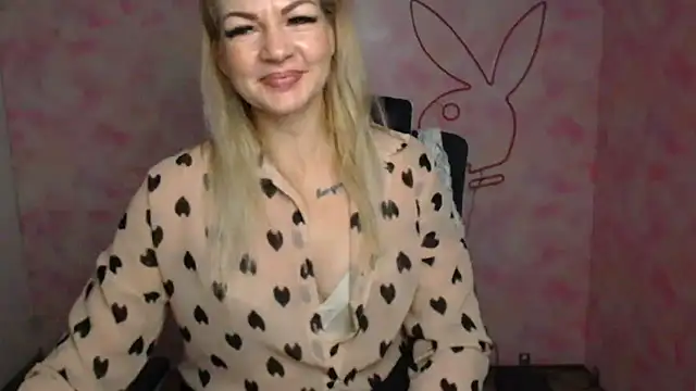 Madonna Fire online show from 04-11-26, 07:45