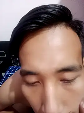 Reynalx online show from 02-18-26, 06:42