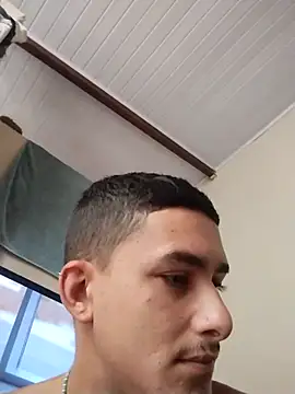 Fefe2805 online show from 04-28-26, 02:22