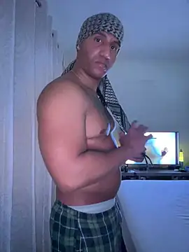yadieb2 online show from 06-19-26, 05:12