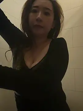 Jingjingxiang-520 online show from 01-16-26, 03:21