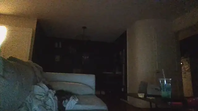 Snapshot of something_unholy chatting on 03-06-26, 05:15 something unholy online show from 03-06-26, 05:15