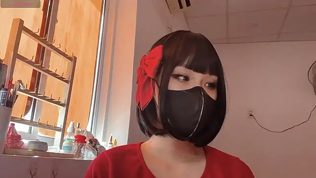 Tieu-May online show from 02-21-26, 08:59