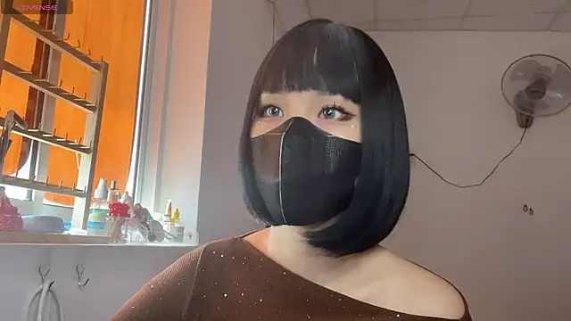 Tieu-May online show from 02-24-26, 08:12