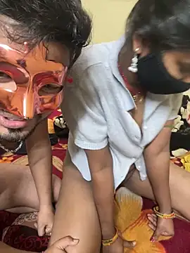 Snapshot of A-POOJA_RANI chatting on 02-07-26, 04:16 A-POOJA RANI online show from 02-07-26, 04:16