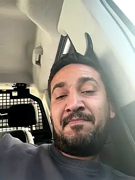 Snapshot of berkayneslihan chatting on 01-07-26, 11:45 berkayneslihan online show from 01-07-26, 11:45