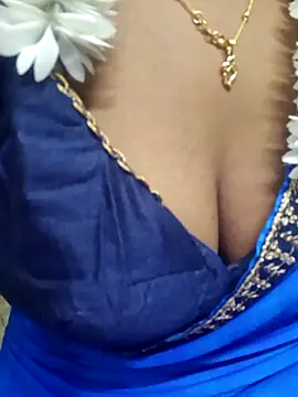 Snapshot of tamil-Diya90 chatting on 05-19-26, 06:03 tamil-Diya90 online show from 05-19-26, 06:03