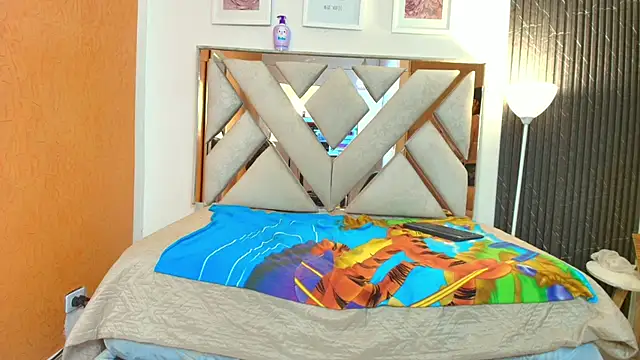 Snapshot of SalomeWilson chatting on 02-20-26, 08:09 SalomeWilson online show from 02-20-26, 08:09