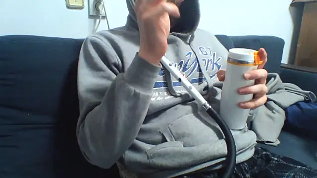 Snapshot of KaelNox chatting on 05-06-26, 07:19 KaelNox online show from 05-06-26, 07:19