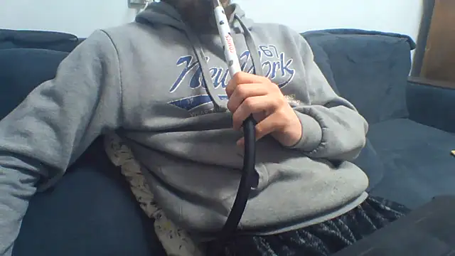 Snapshot of KaelNox chatting on 05-10-26, 02:44 KaelNox online show from 05-10-26, 02:44